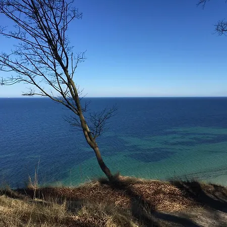 8 Im Haus Huehnergott Sellin (Rugen)